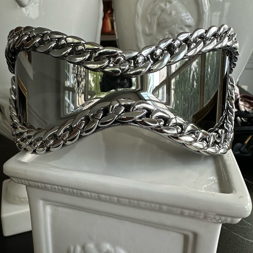 Silver Chain Decorated Mirror Sunglasses - Chrome Finish